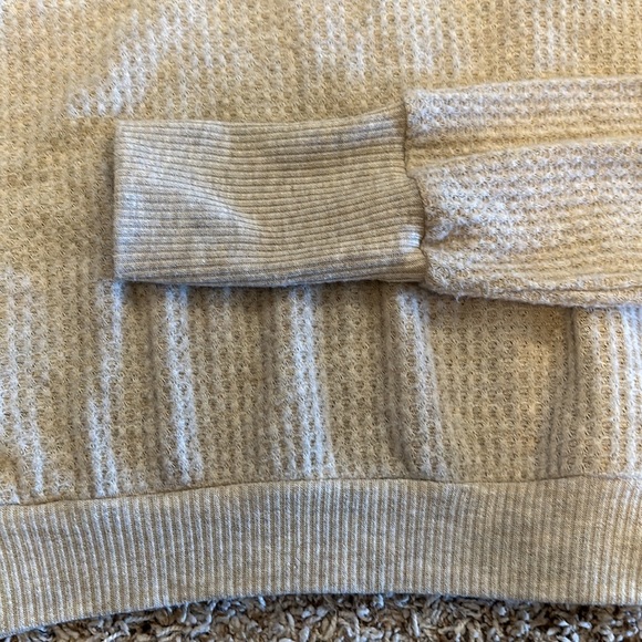 Treasure and bond one shoulder thermal knit - Picture 7 of 7